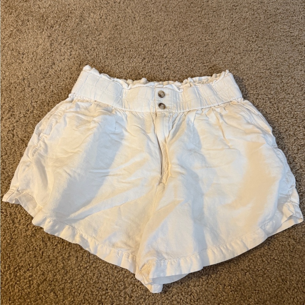 Madewell White High-Waist Ruffle-Top Shorts